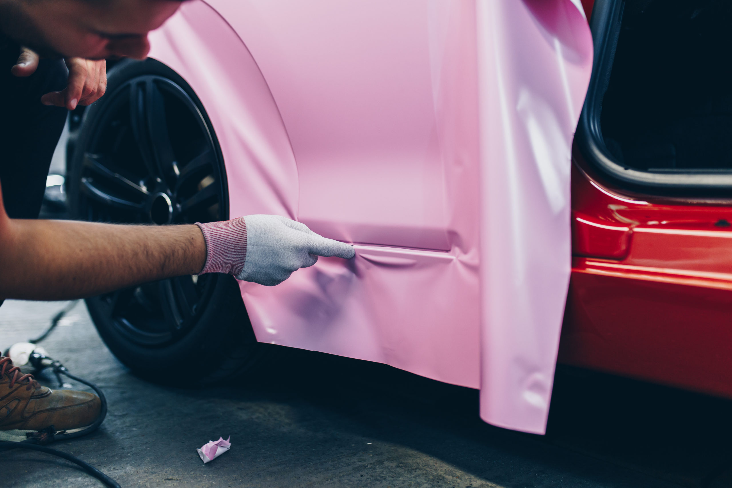 5 Reasons to Vinyl Wrap Your Car Instead of Painting It